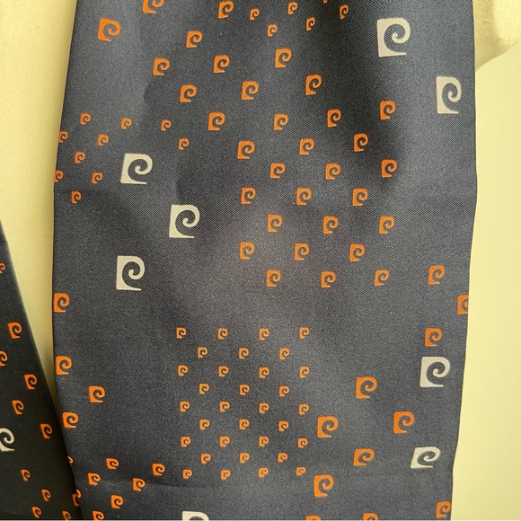NOS Vintage Pierre Cardin Paris Navy Blue Orange Logo Print Long Scarf 6 x 54 - Picture 4 of 5
